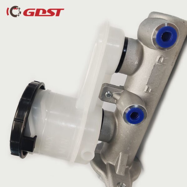 GDST Auto parts 8943135490 8941126252 8-94112-625-1 8-94313-549-0 Brake Master Cylinder for ISUZU TROOPER BIGHORN