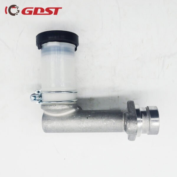 GDST Auto Clutch Master Cylinder Assy 30610-01J60 30610-01J61 Clutch Master Cylinder For Nissan Safari Y60