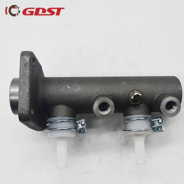 GDST High Performance Brake Master Cylinder For ISUZU ELF 8-94441-332-0