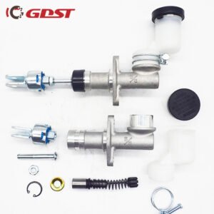 GDST Wholesale Hydraulic Japanese truck Clutch Master Cylinder For Mitsubishi PAJERO MB555391 MB555383