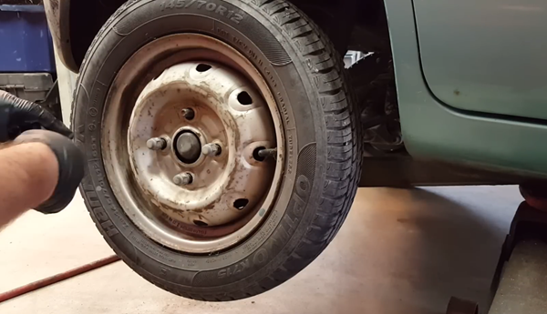 Síntomas De Un Tambor De Freno Defectuoso